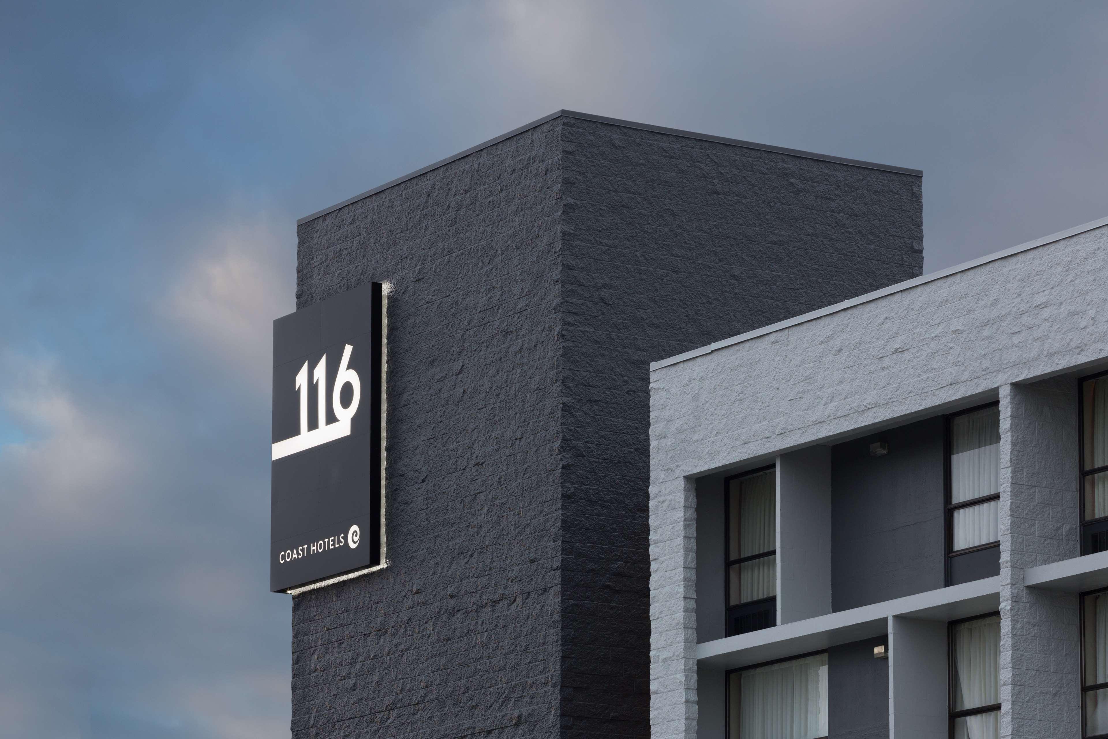 Hotel 116, A Coast Hotel Bellevue Buitenkant foto